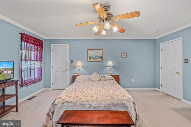 501 LILAC LN, Martinsburg, WV 25401