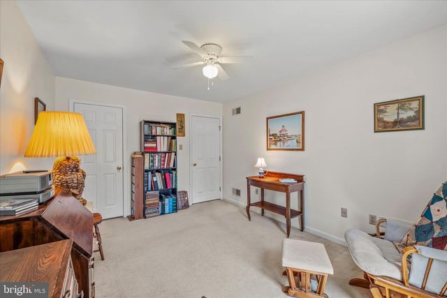 501 LILAC LN, Martinsburg, WV 25401