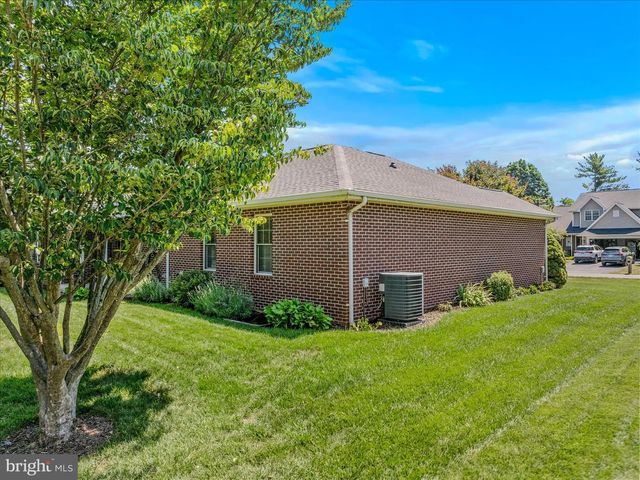 501 LILAC LN, Martinsburg, WV 25401