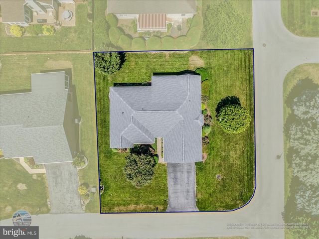 501 LILAC LN, Martinsburg, WV 25401