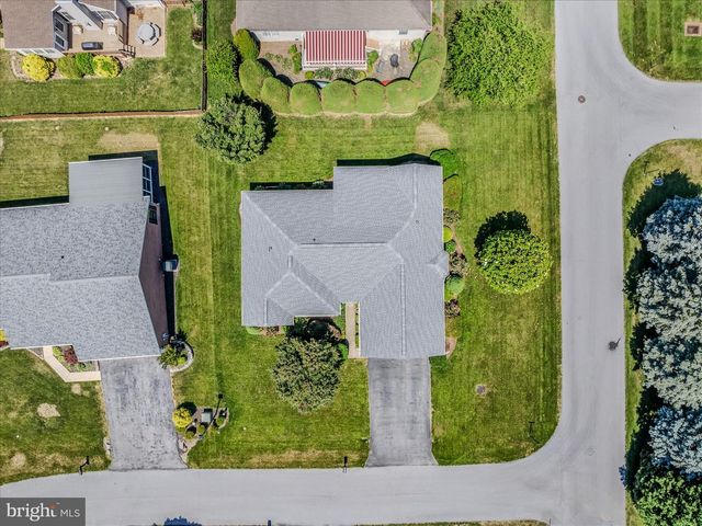 501 LILAC LN, Martinsburg, WV 25401