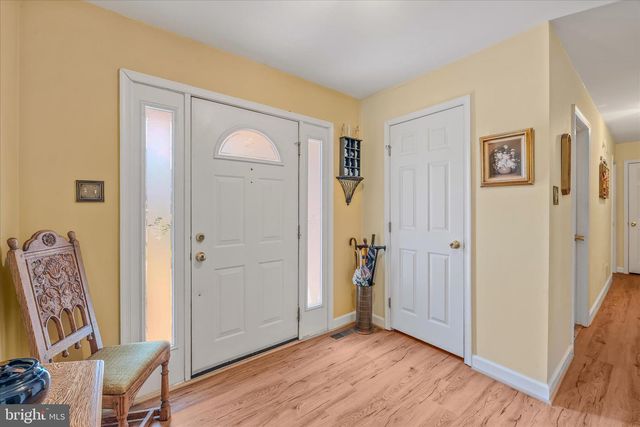 501 LILAC LN, Martinsburg, WV 25401
