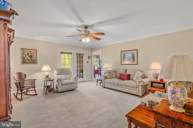501 LILAC LN, Martinsburg, WV 25401