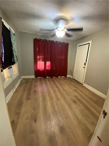 408 E 4th St, Alice, TX 78332
