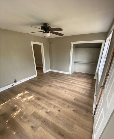408 E 4th St, Alice, TX 78332
