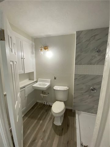 408 E 4th St, Alice, TX 78332