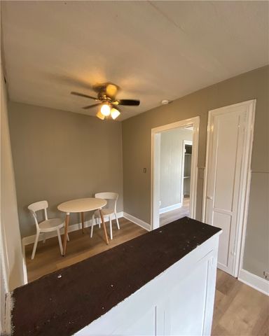 408 E 4th St, Alice, TX 78332