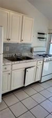 1820 Roosevelt Street B, Hollywood, FL 33020