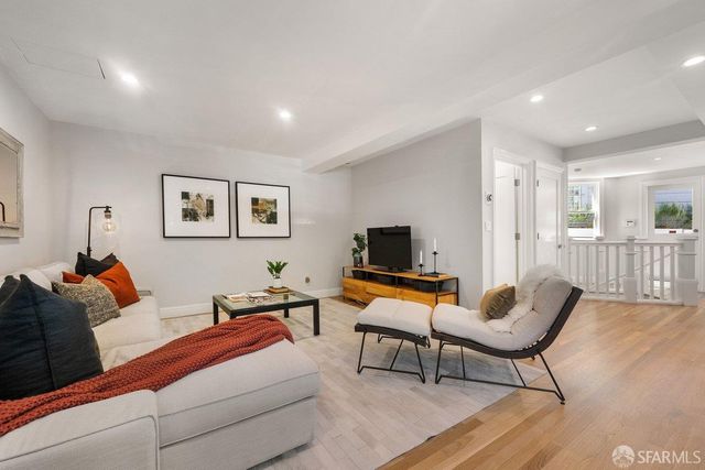 118 Whitney Street, San Francisco, CA 94131