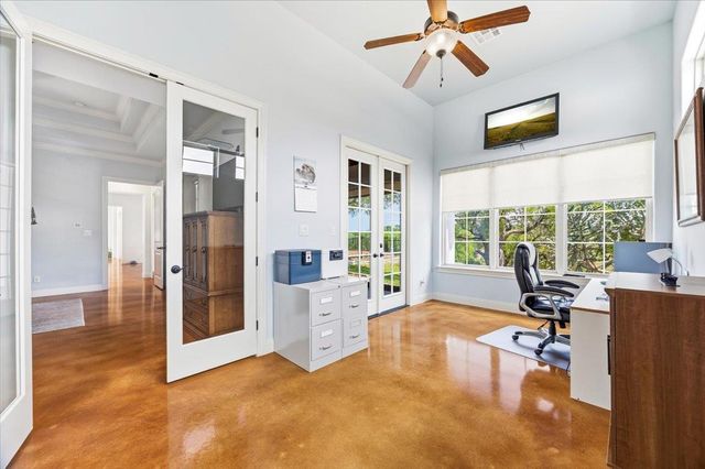 230 Dry Bear CRK, New Braunfels, TX 78132