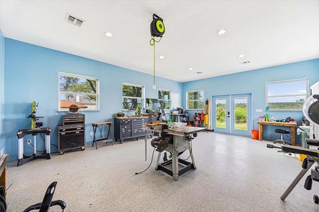 230 Dry Bear CRK, New Braunfels, TX 78132