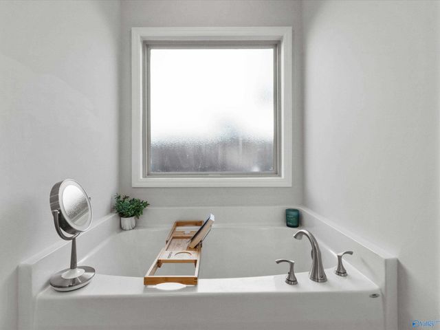 209 Allegro Circle, Harvest, AL 35749