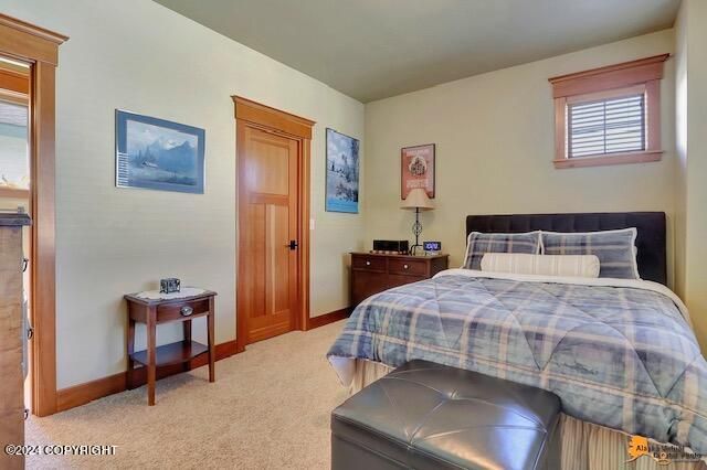 2923 Captain Cook Estates Circle, Anchorage, AK 99517