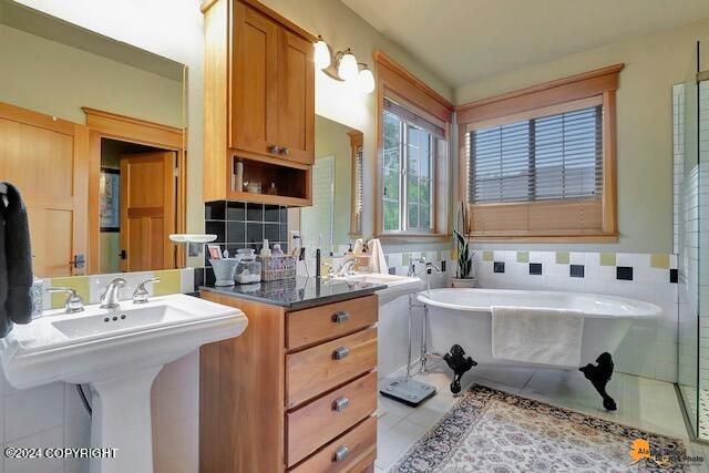 2923 Captain Cook Estates Circle, Anchorage, AK 99517