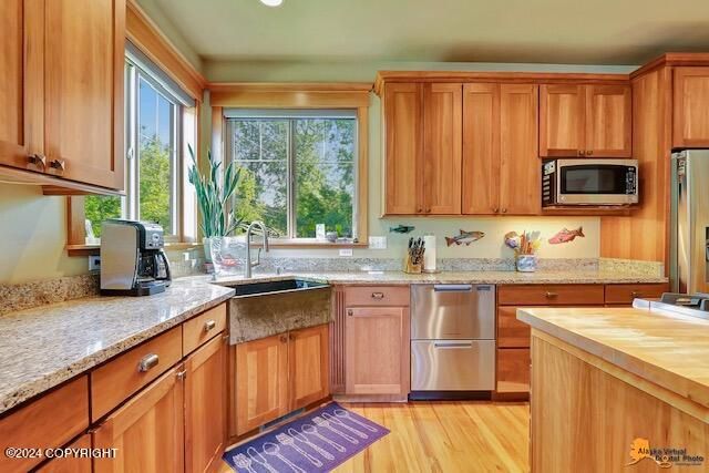 2923 Captain Cook Estates Circle, Anchorage, AK 99517