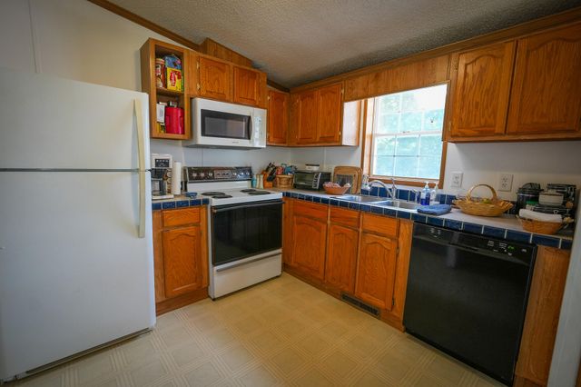 9339 Maple Hill Road, Howard City, MI 49329