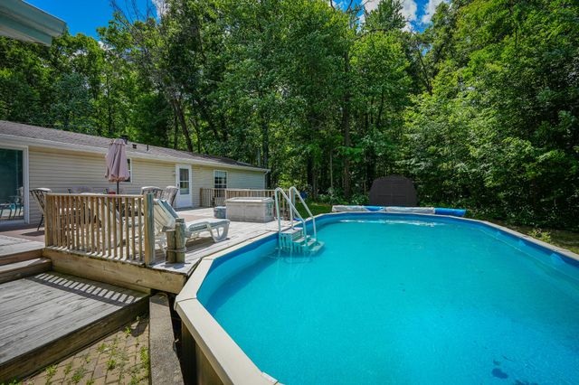 9339 Maple Hill Road, Howard City, MI 49329