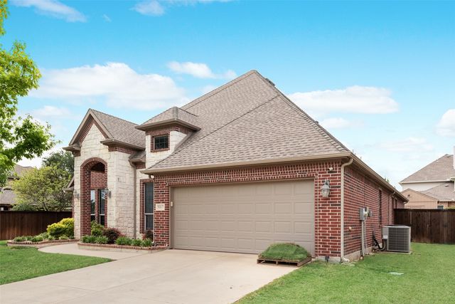 5017 W Fall Drive, Midlothian, TX 76065