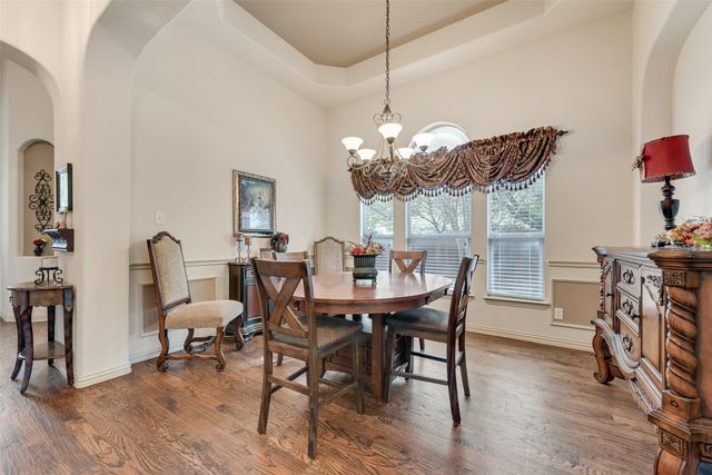 5017 W Fall Drive, Midlothian, TX 76065