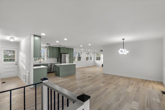 136 Roberta Dr, Hendersonville, TN 37075