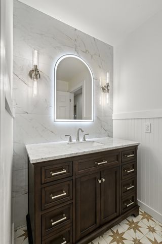 136 Roberta Dr, Hendersonville, TN 37075