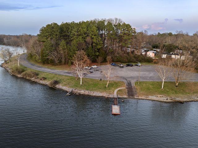 136 Roberta Dr, Hendersonville, TN 37075