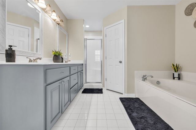 3945 S 217th East Avenue, Broken Arrow, OK 74014
