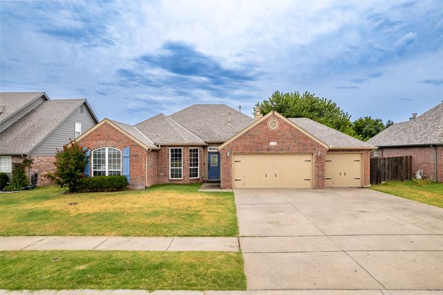 3945 S 217th East Avenue, Broken Arrow, OK 74014