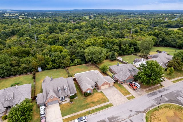 3945 S 217th East Avenue, Broken Arrow, OK 74014