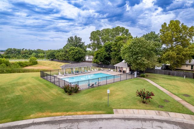3945 S 217th East Avenue, Broken Arrow, OK 74014