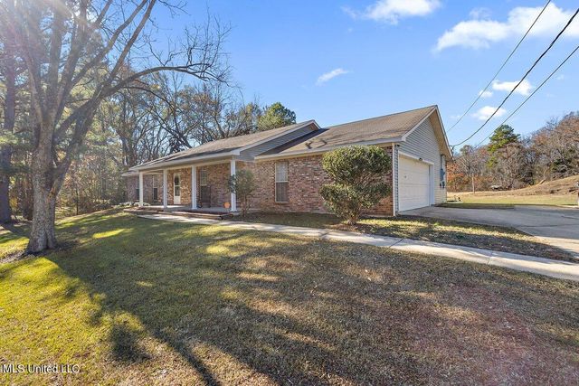 1085 Thomas Drive, Raymond, MS 39154