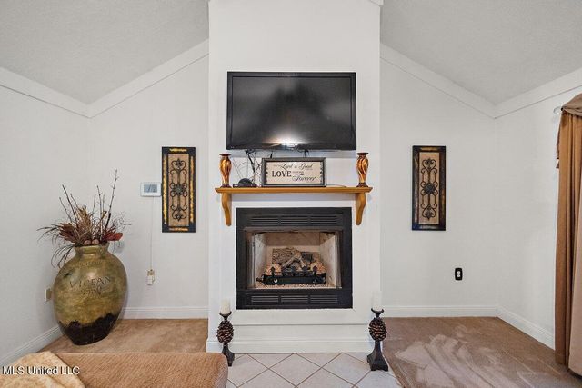 1085 Thomas Drive, Raymond, MS 39154