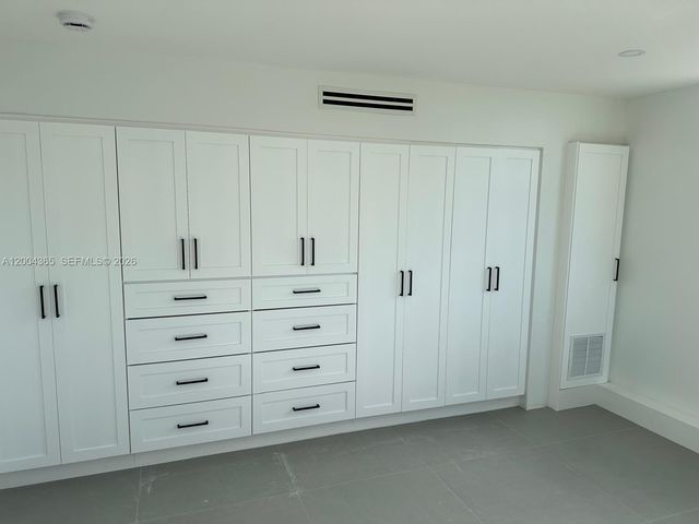 360 Meridian Ave 3E, Miami Beach, FL 33139