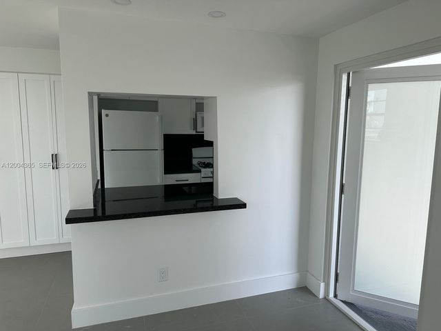 360 Meridian Ave 3E, Miami Beach, FL 33139