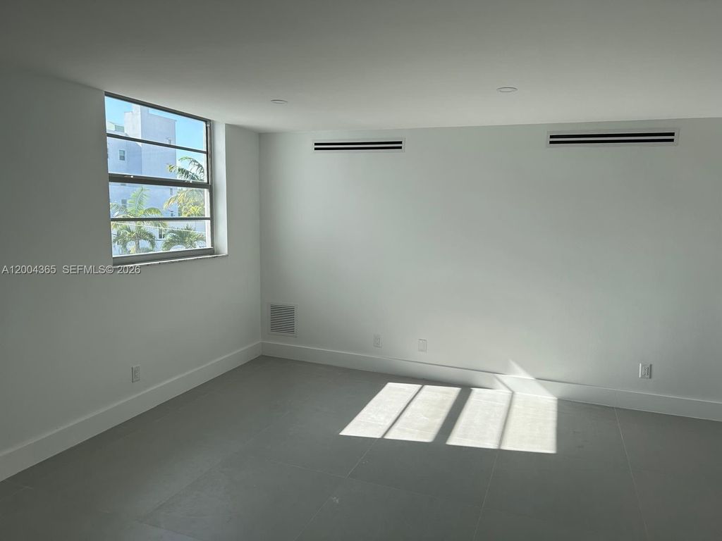 360 Meridian Ave 3E, Miami Beach, FL 33139