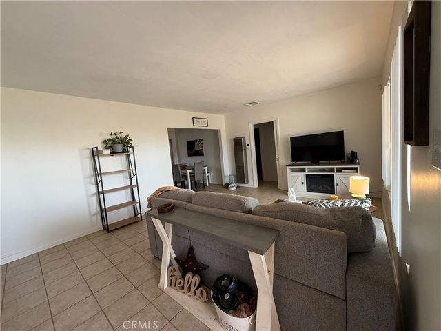 7562 Church Street, Yucca Valley, CA 92284
