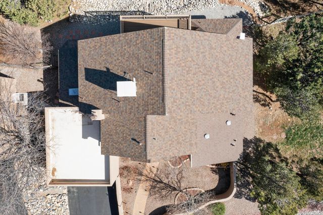 9 White Stallion Court, Edgewood, NM 87015