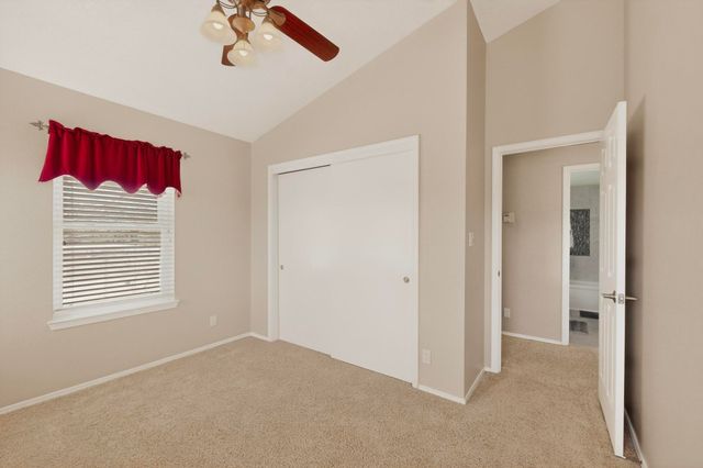 9 White Stallion Court, Edgewood, NM 87015