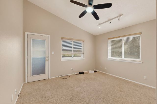 9 White Stallion Court, Edgewood, NM 87015