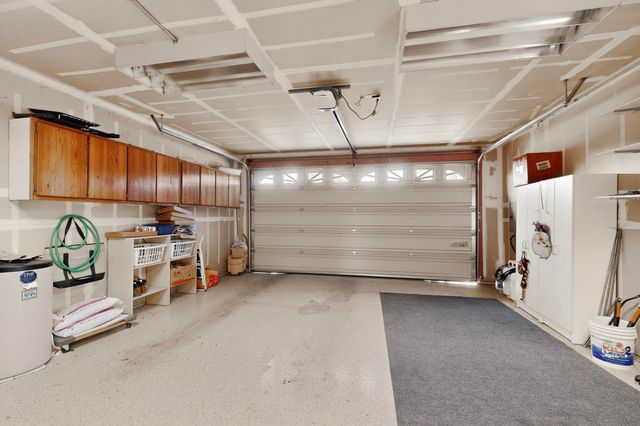 9 White Stallion Court, Edgewood, NM 87015