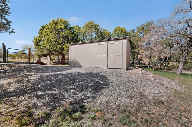 9 White Stallion Court, Edgewood, NM 87015