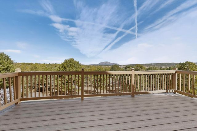 9 White Stallion Court, Edgewood, NM 87015