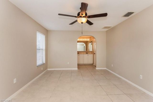 2210 SE 15th ST, Cape Coral, FL 33990
