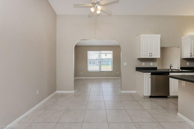 2210 SE 15th ST, Cape Coral, FL 33990