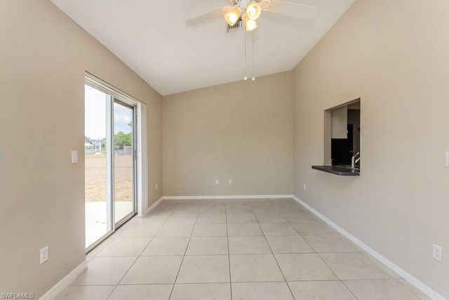 2210 SE 15th ST, Cape Coral, FL 33990