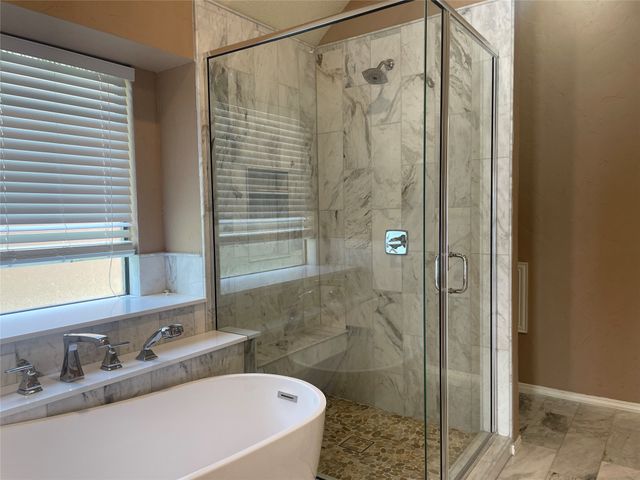 2144 Brownstone Court, Grapevine, TX 76051