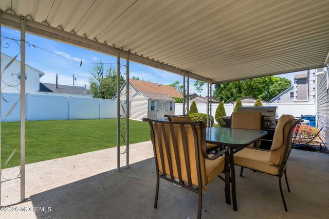 52 Cresci Boulevard, Hazlet, NJ 07730