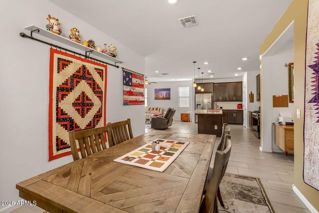 9221 W WILLOW BEND Lane, Phoenix, AZ 85037
