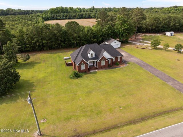 2995 H C Turner Road, Pink Hill, NC 28572