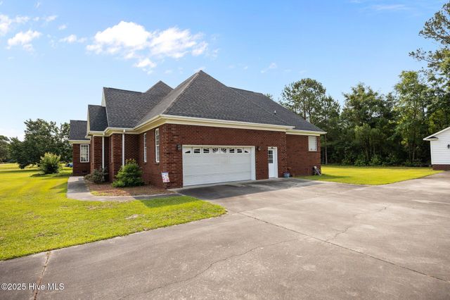 2995 H C Turner Road, Pink Hill, NC 28572